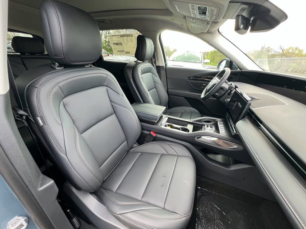 New 2026 Lincoln Nautilus Premier w/ Equipment Group 102A AWD/4WD image 20