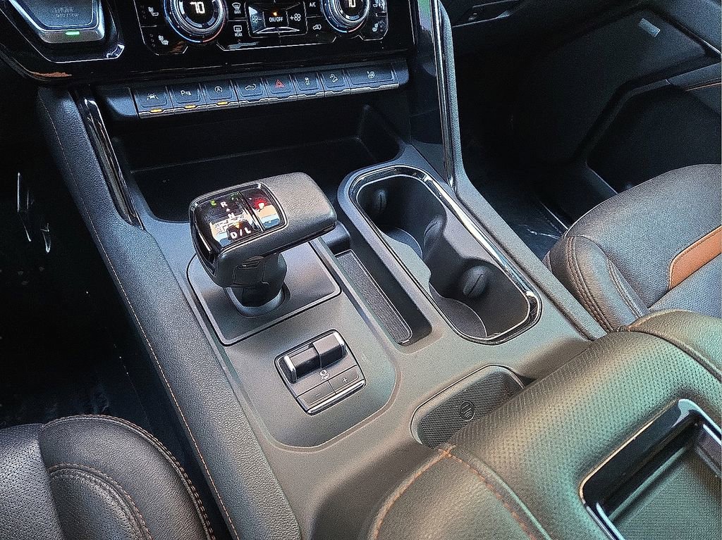 Used 2022 GMC Sierra 1500 AT4 w/ AT4 Premium Package image 31