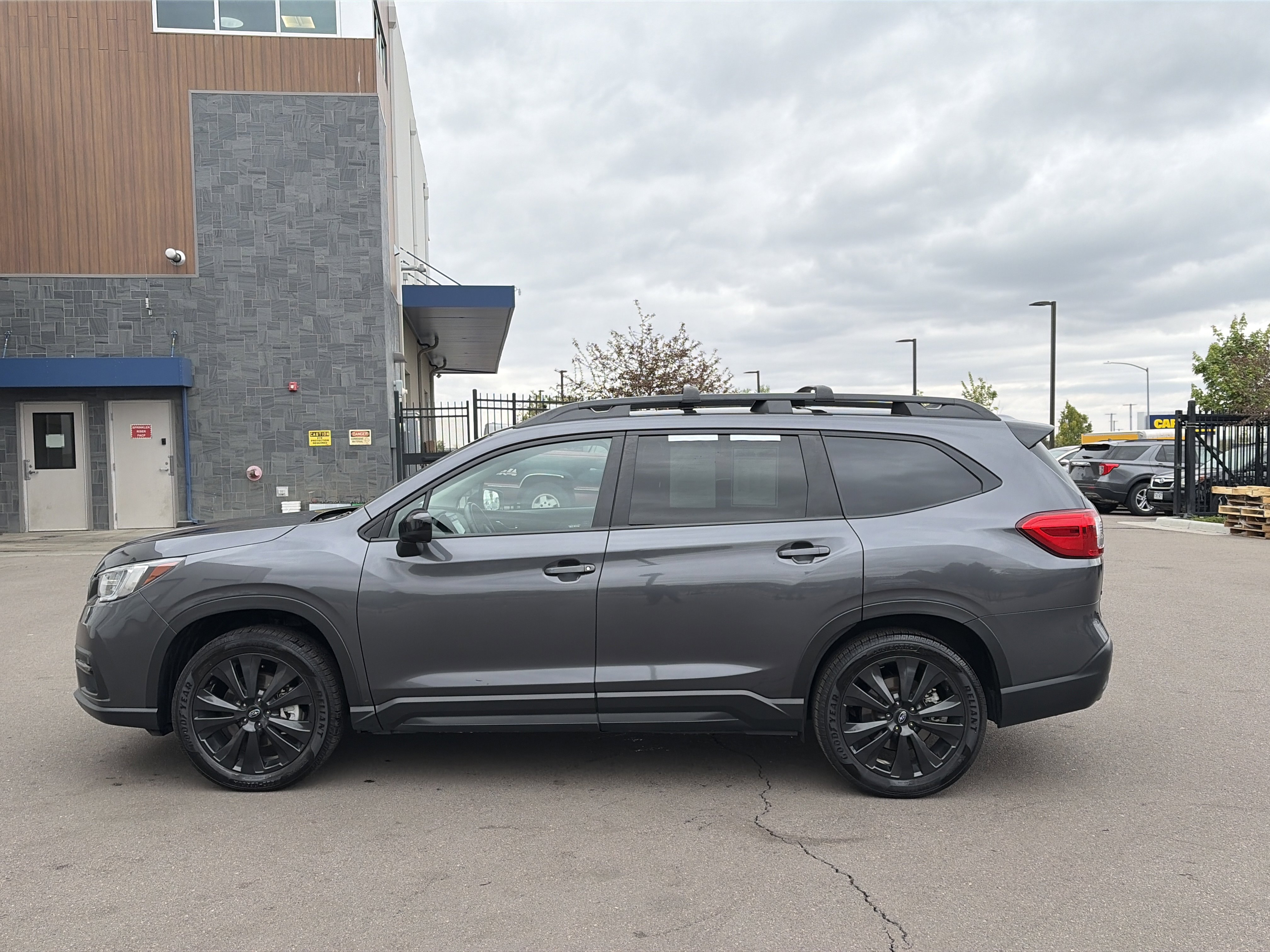 Used 2022 Subaru Ascent Onyx Edition AWD/4WD image 8