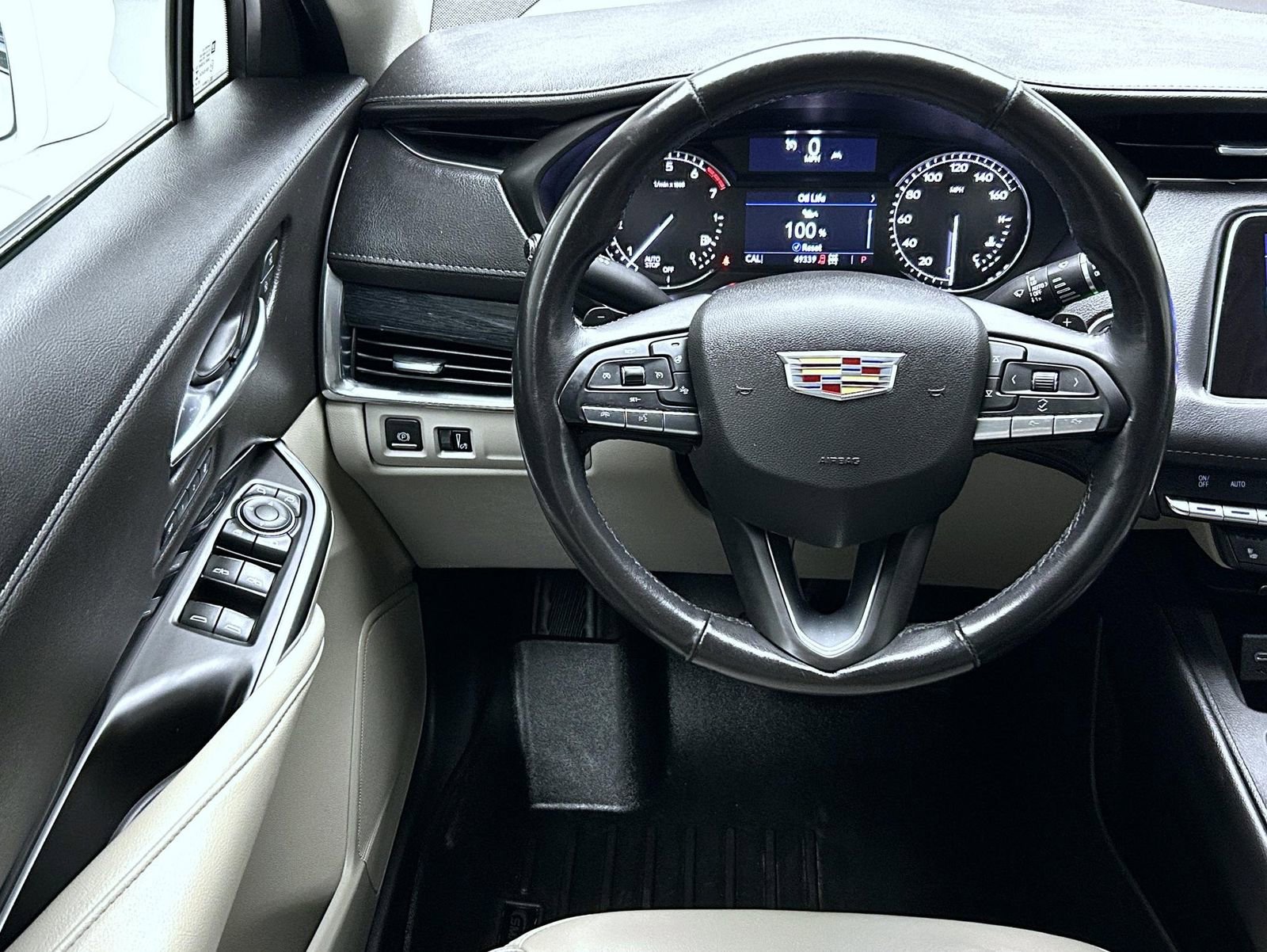 Used 2020 Cadillac XT4 Premium Luxury image 12