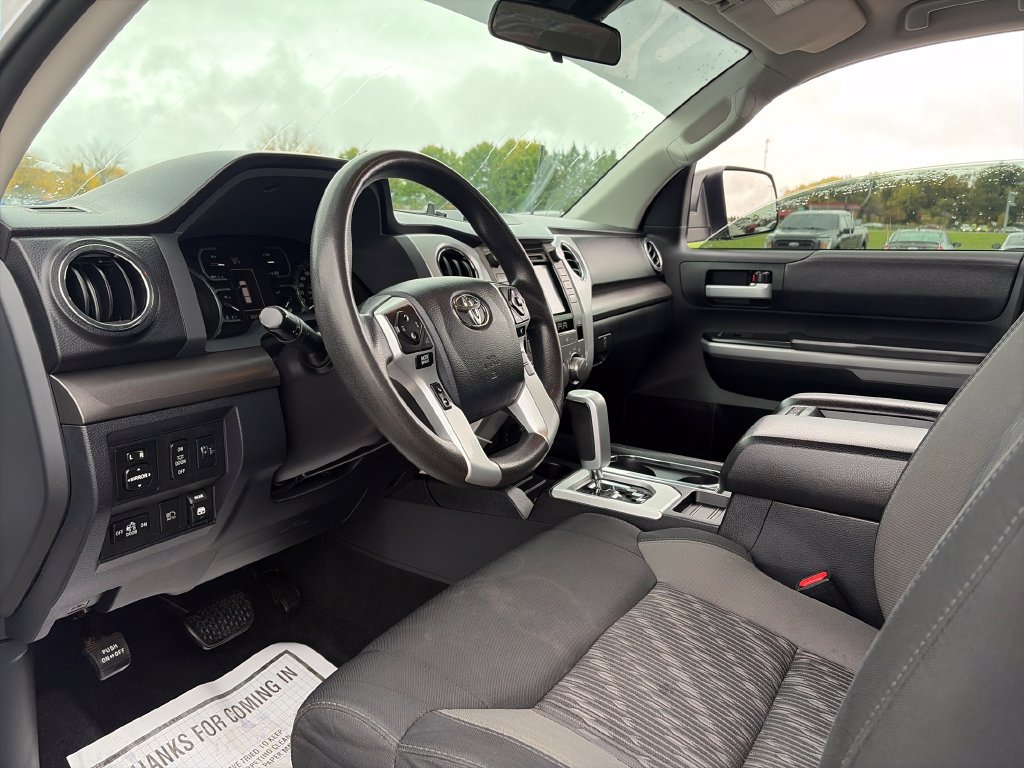 Used 2018 Toyota Tundra SR5 AWD/4WD image 16