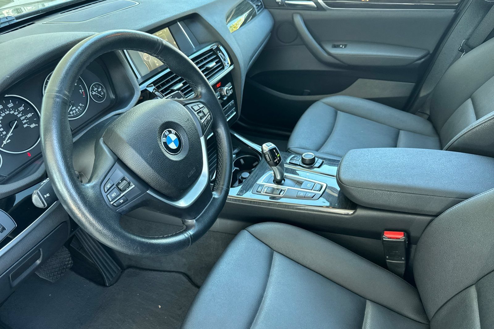 Used 2017 BMW X3 xDrive28i AWD/4WD image 9