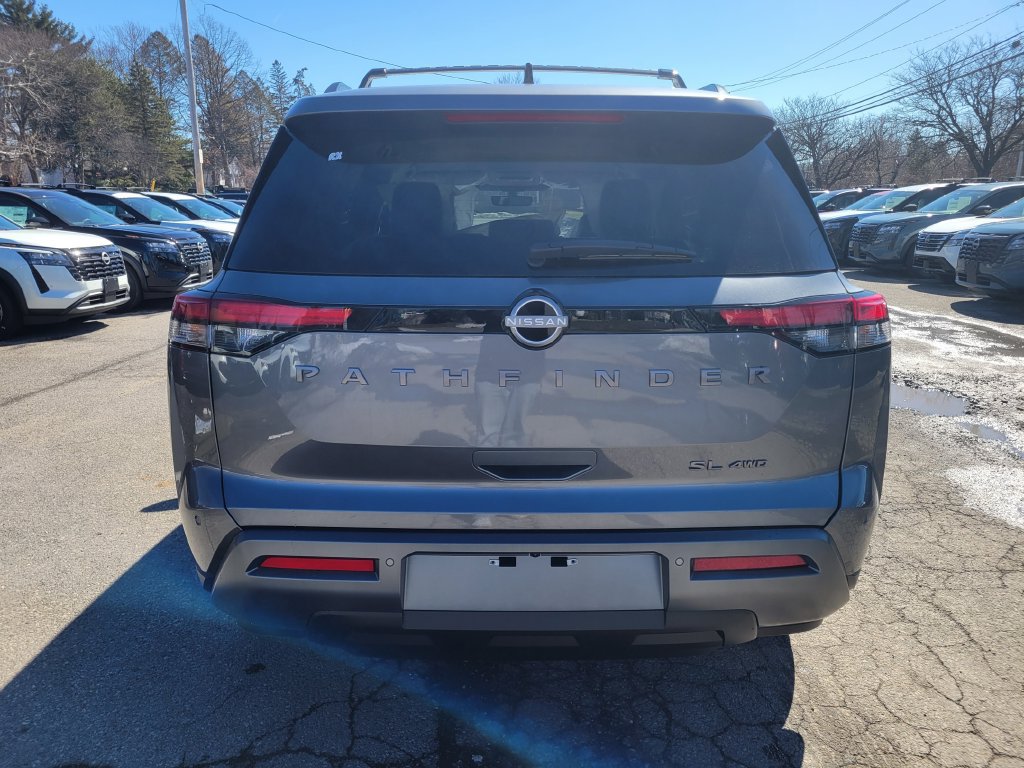 New 2026 Nissan Pathfinder SL AWD/4WD image 4