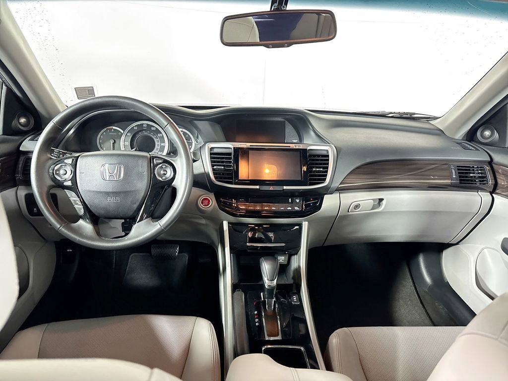 Used 2016 Honda Accord EX-L image 12