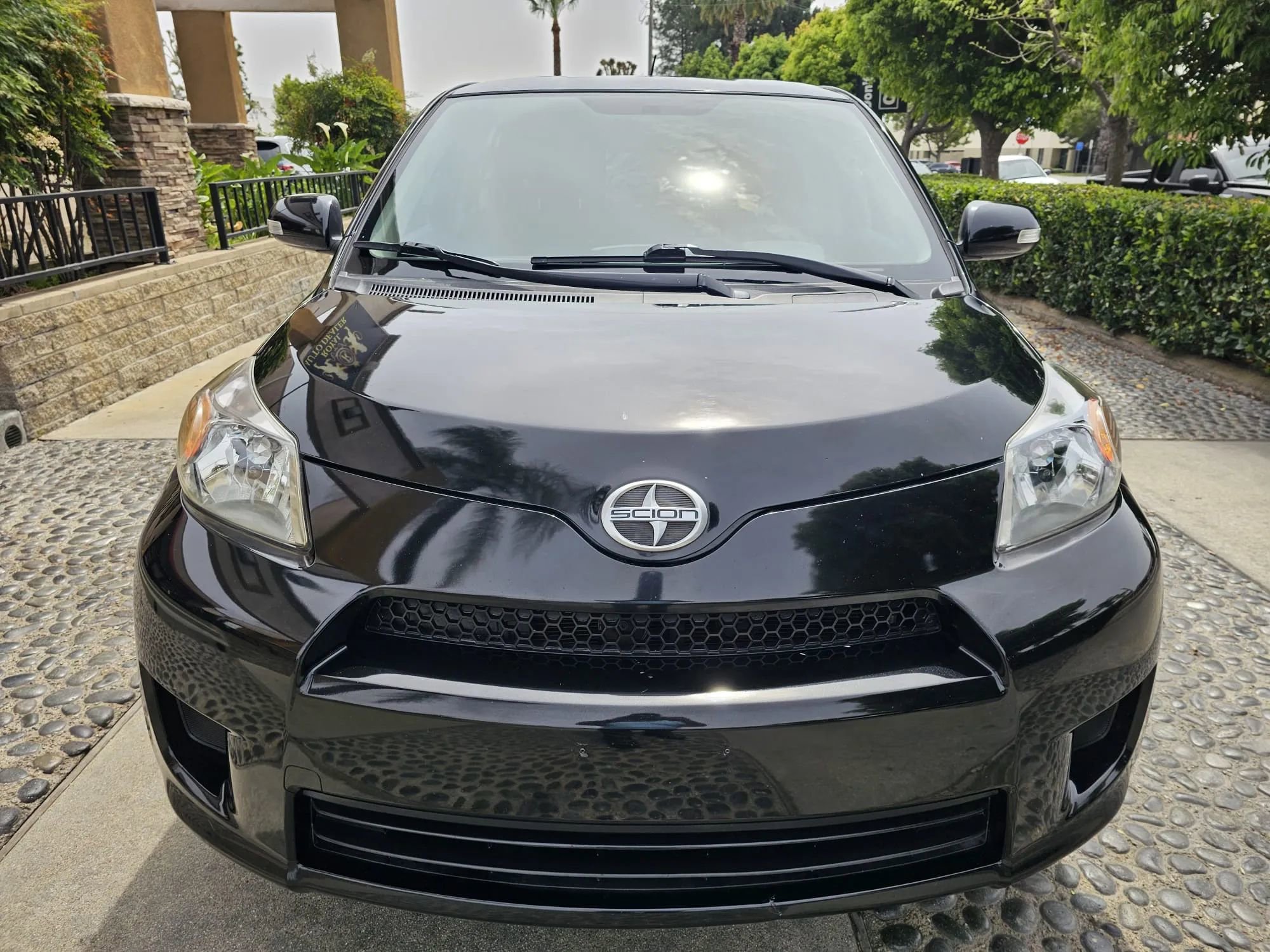 Used 2014 Scion xD FWD image 2