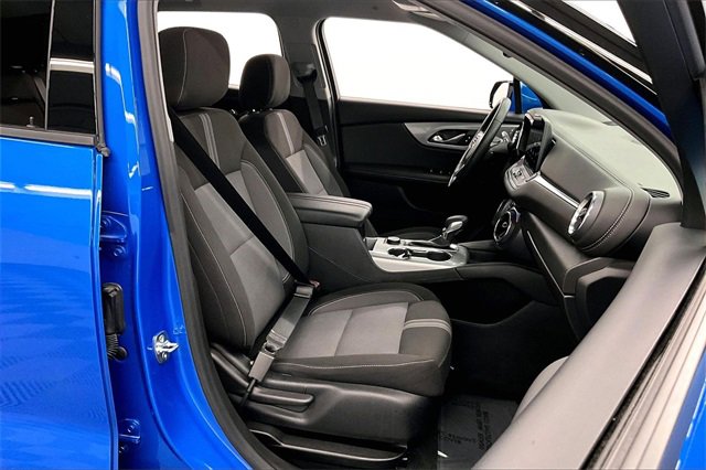 Used 2025 Chevrolet Blazer LT image 7