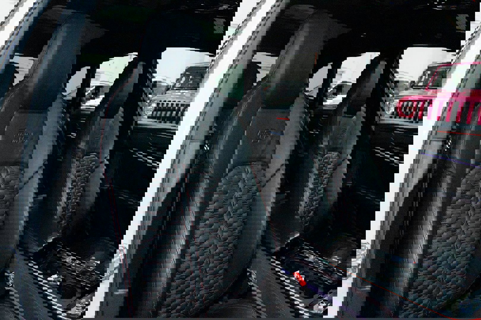 Used 2021 Audi RS 6 w/ Executive Package image 39