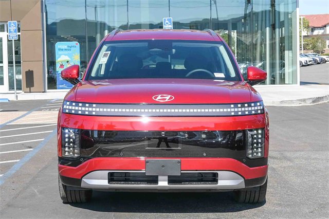 New 2026 Hyundai Ioniq 9 SEL image 2