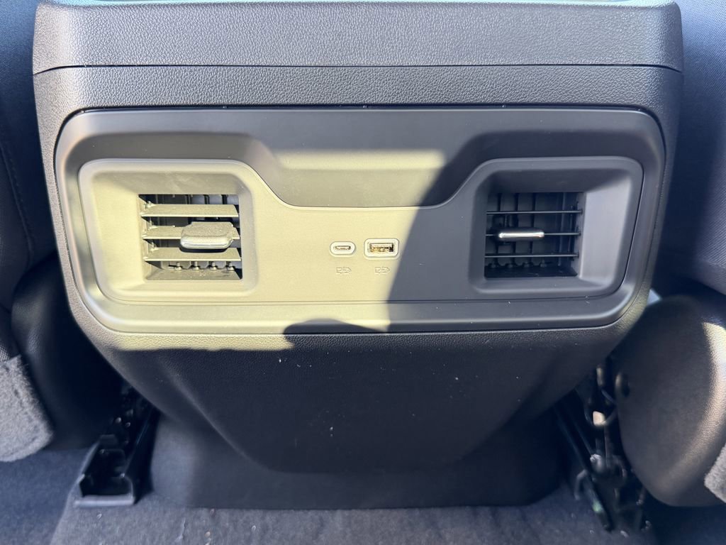 New 2026 Chevrolet Silverado 1500 LT w/ Z71 Off-Road Package AWD/4WD image 18