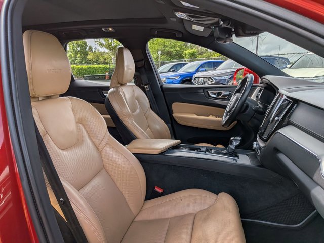 Used 2019 Volvo XC60 T5 Inscription w/ Protection Package Premier FWD image 19