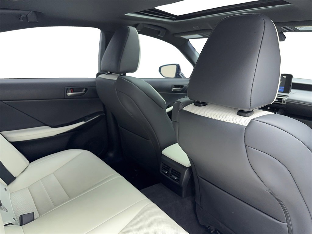 Used 2022 Lexus IS 350 F Sport w/ Accessory Package image 47
