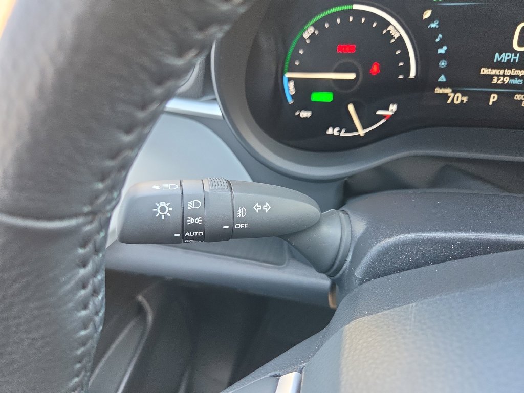 Used 2025 Toyota Sienna XLE w/ XLE Plus Package AWD/4WD image 33