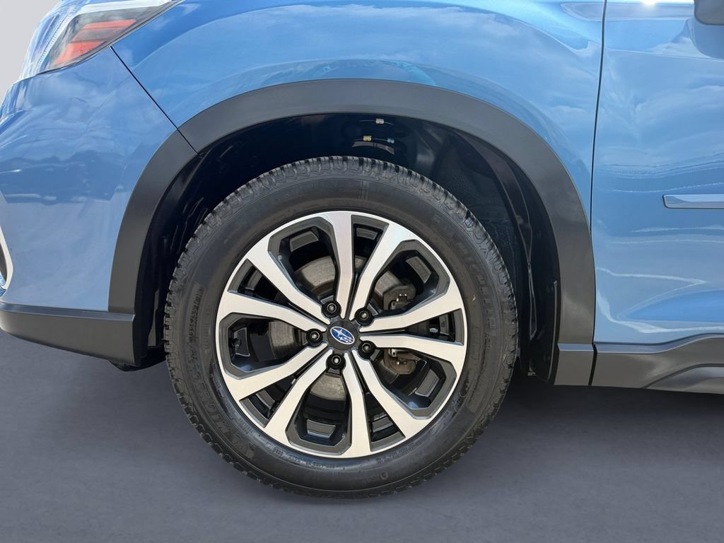 Used 2019 Subaru Forester Limited AWD/4WD image 9