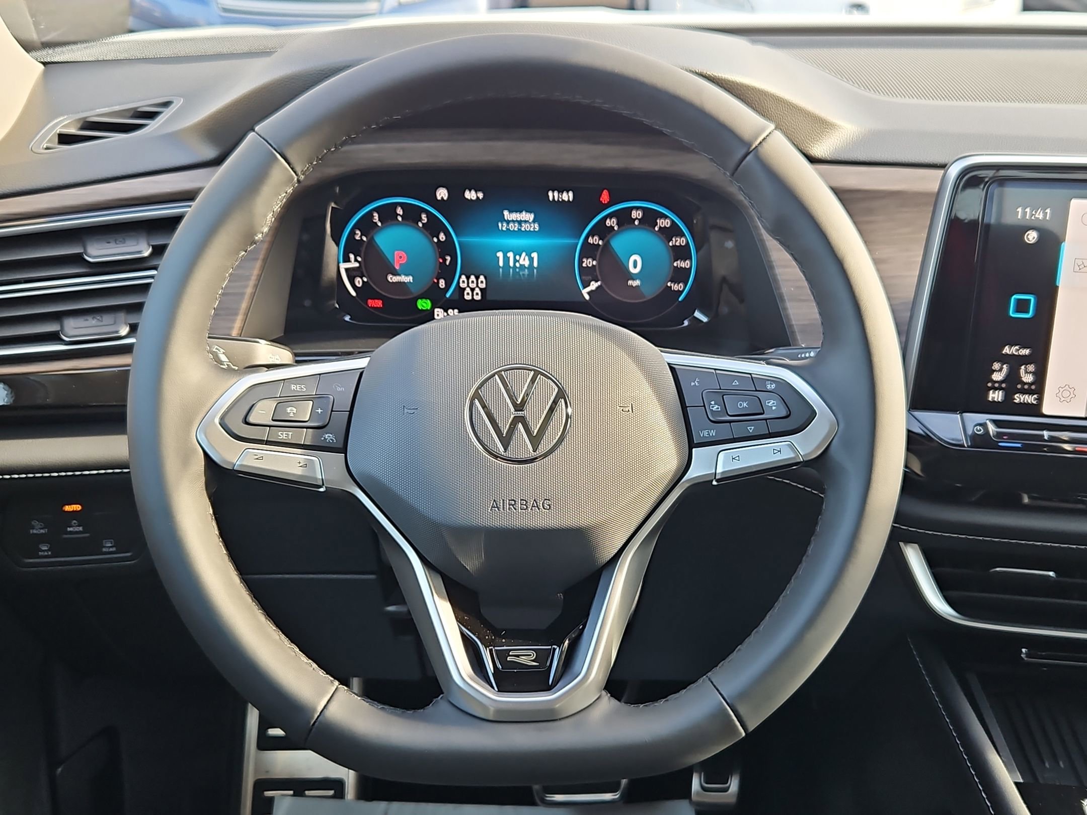 New 2026 Volkswagen Atlas SEL Premium R-Line image 14