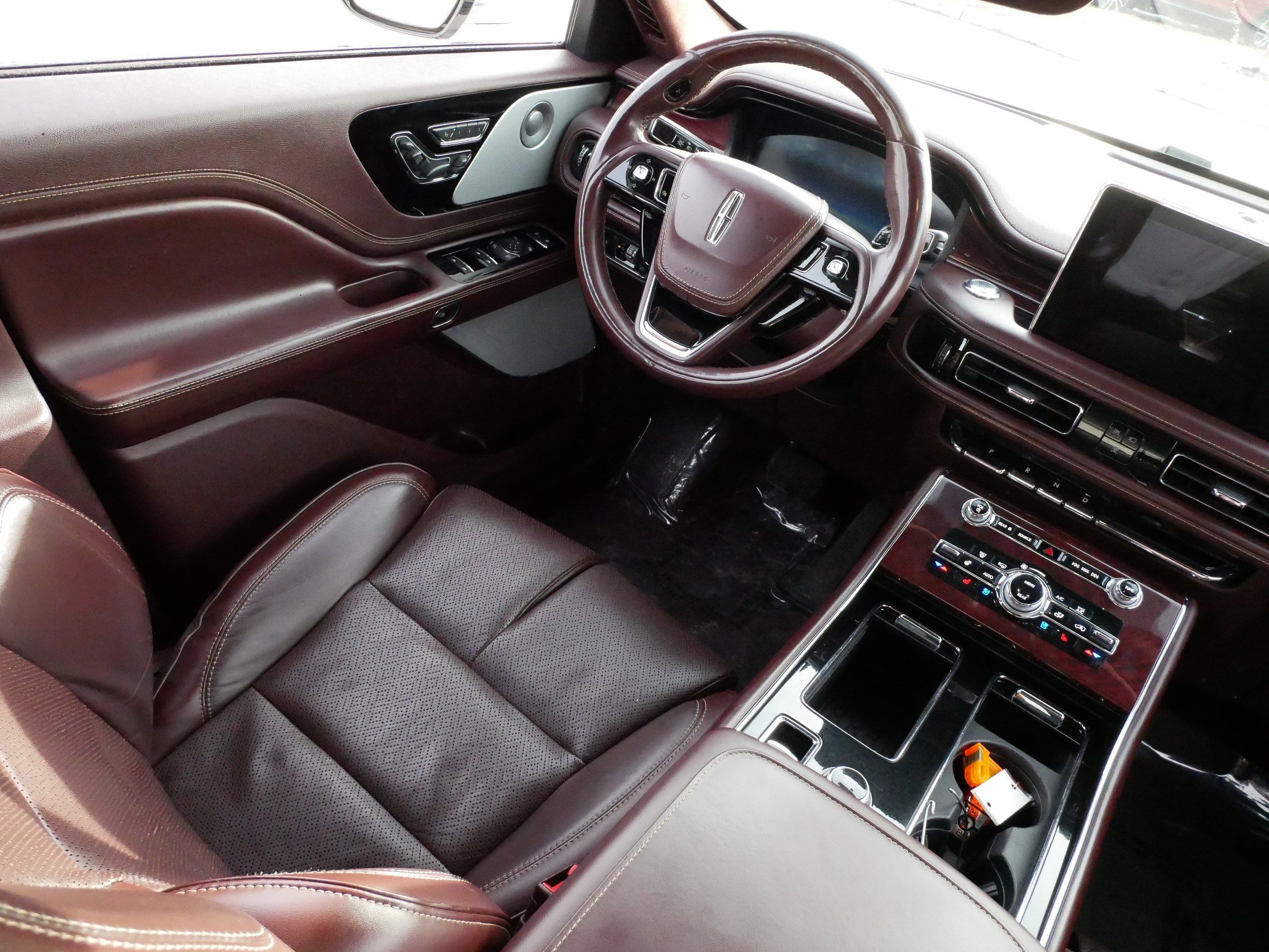 Used 2022 Lincoln Aviator Black Label w/ Dynamic Handling Package AWD/4WD image 9