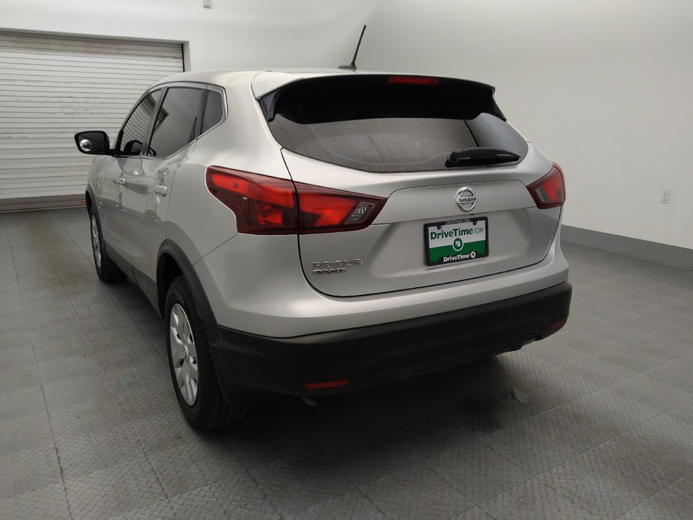 Used 2017 Nissan Rogue Sport S FWD image 5