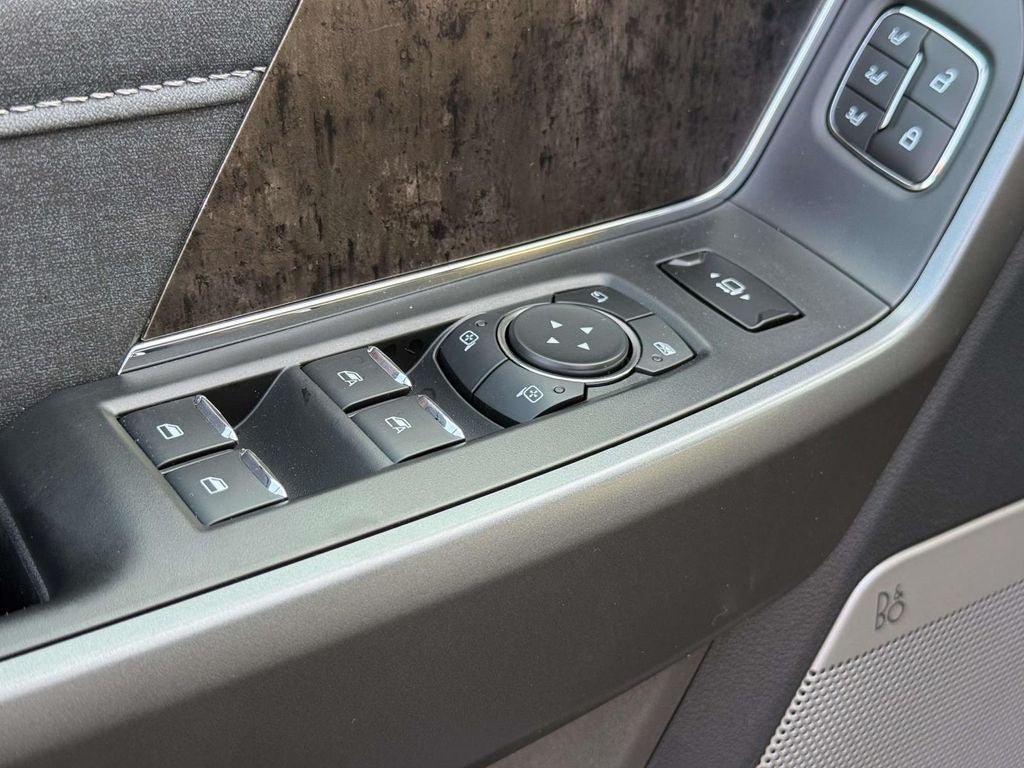 New 2026 Ford F250 Lariat w/ Lariat Premium Package AWD/4WD image 19