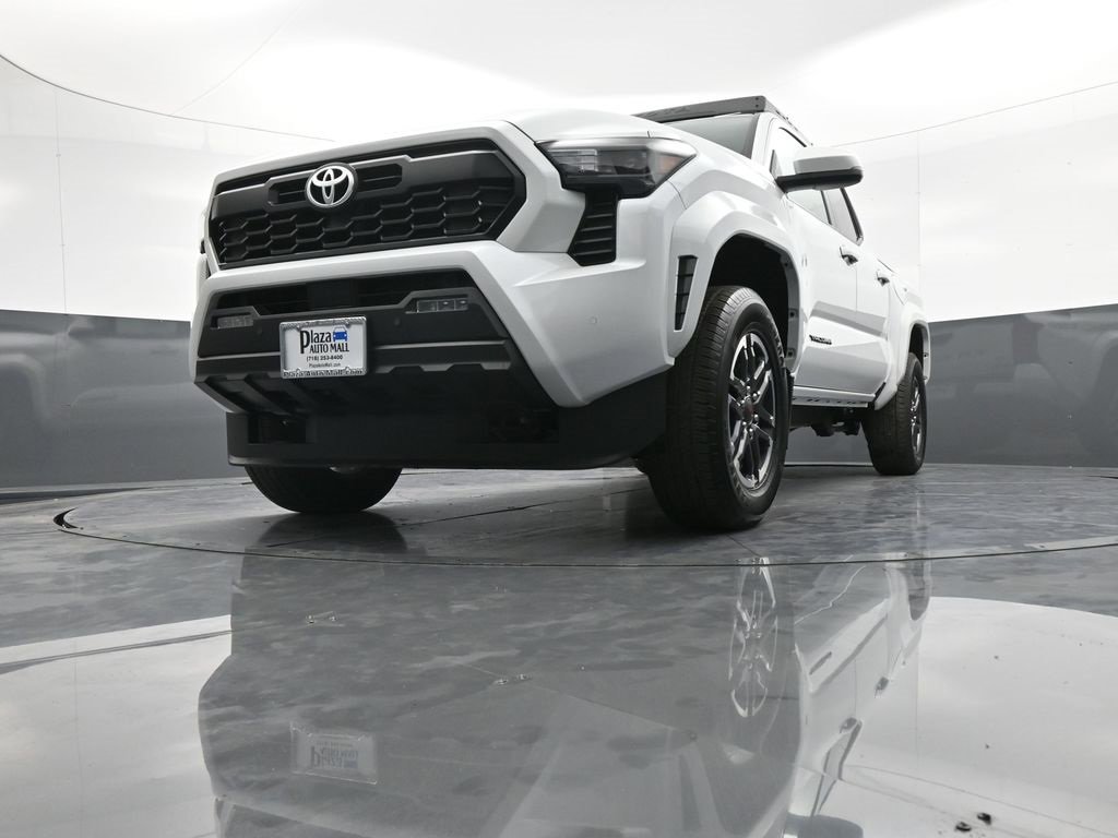 New 2024 Toyota Tacoma TRD Sport image 23