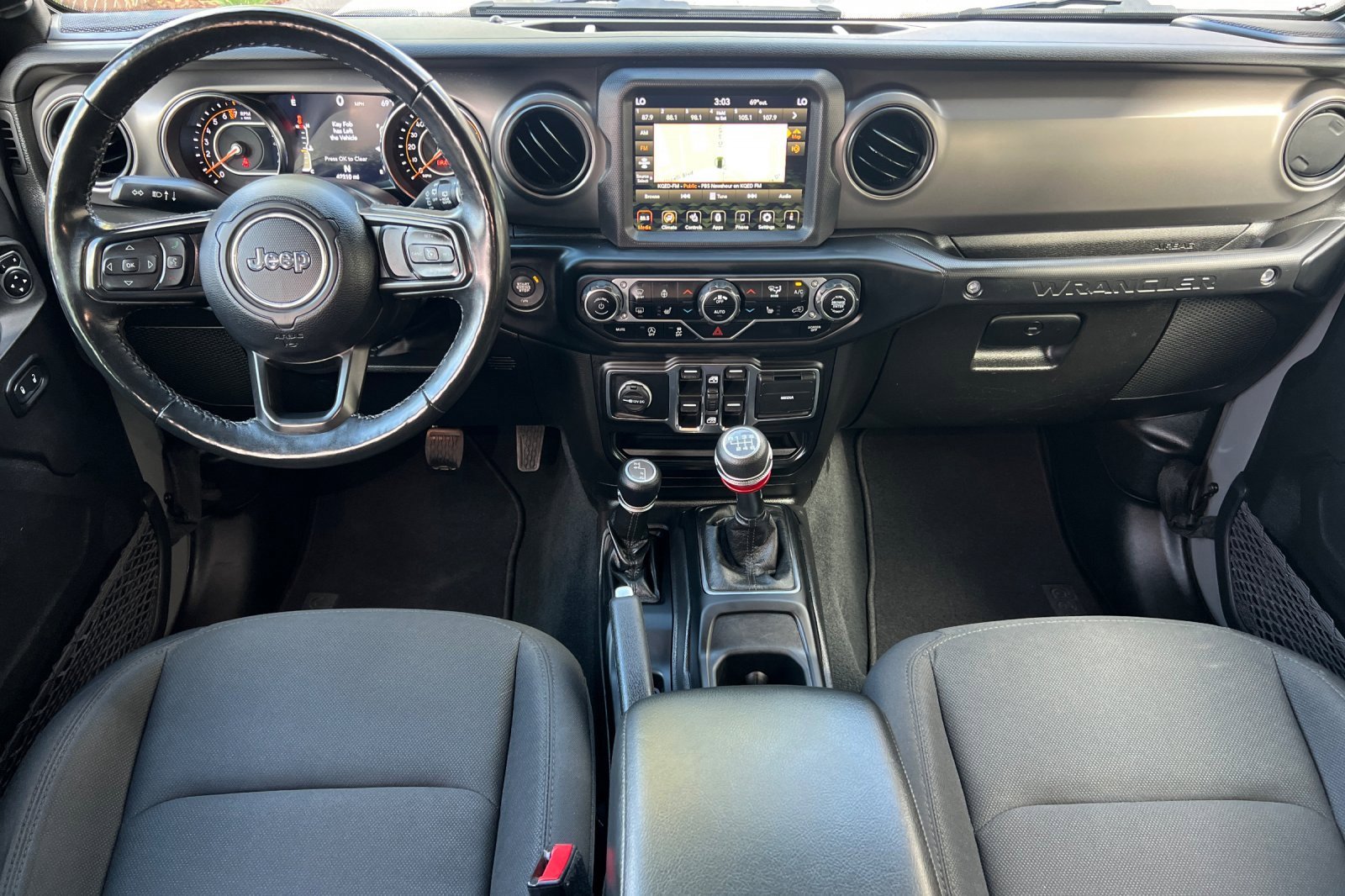 Used 2022 Jeep Wrangler Unlimited Sport w/ Sun And Sound Package image 13