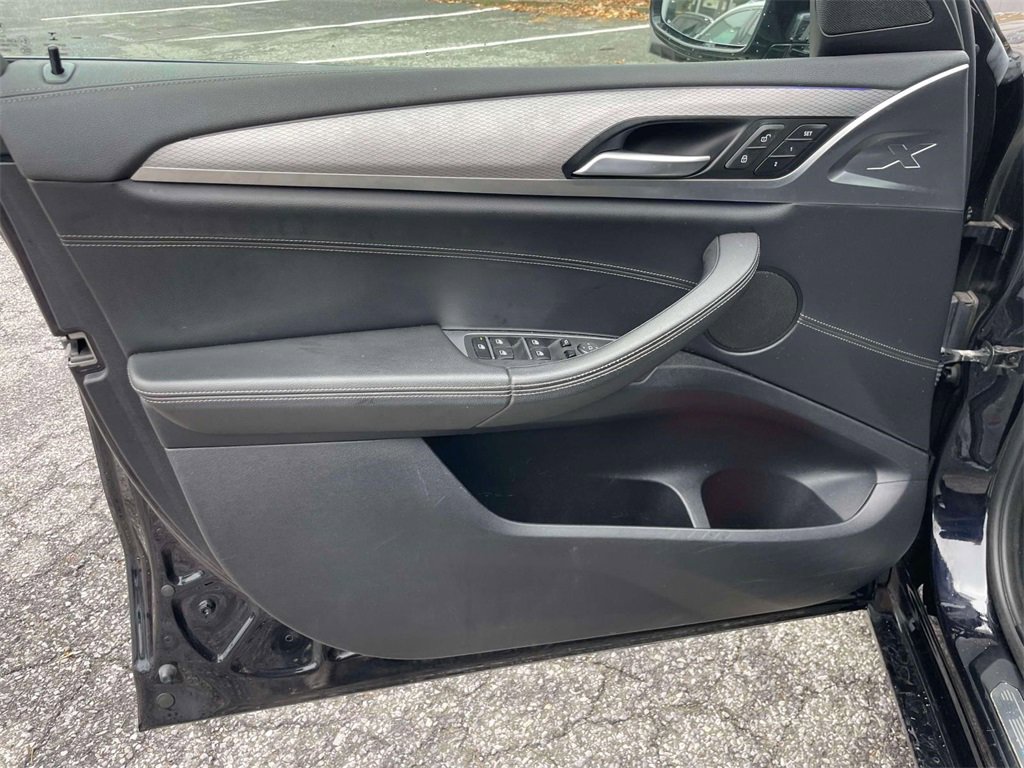 Used 2019 BMW X4 M40i w/ Executive Package image 16