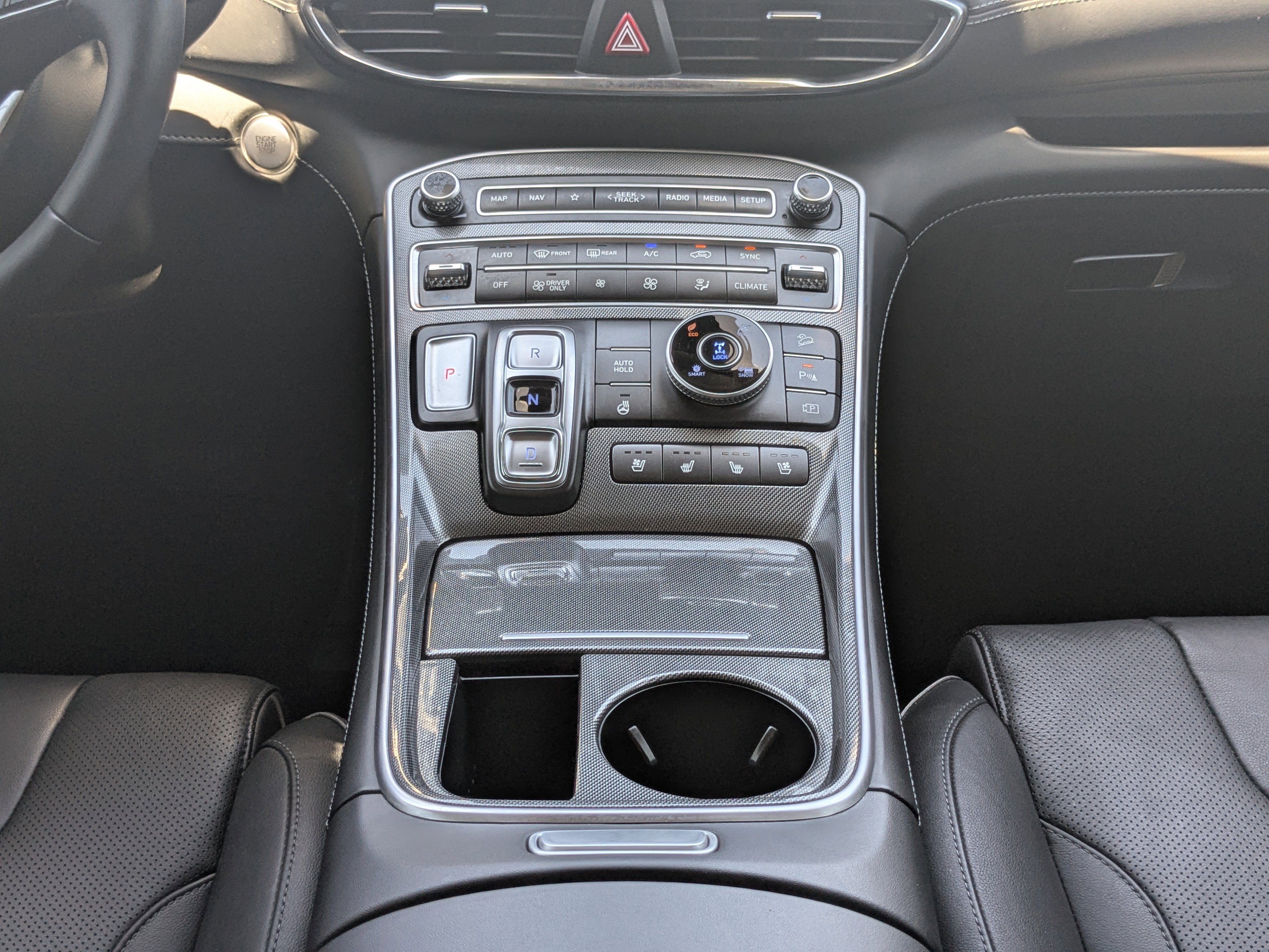 Used 2022 Hyundai Santa Fe Limited AWD/4WD image 23