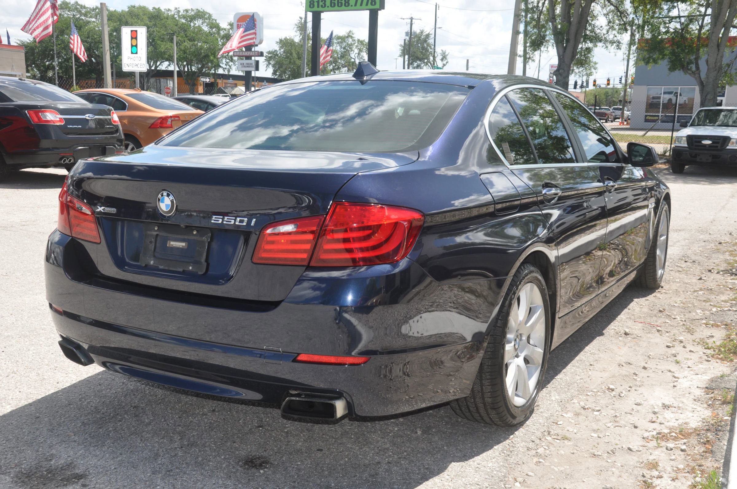 Used 2013 BMW 550i xDrive Sedan AWD/4WD image 40