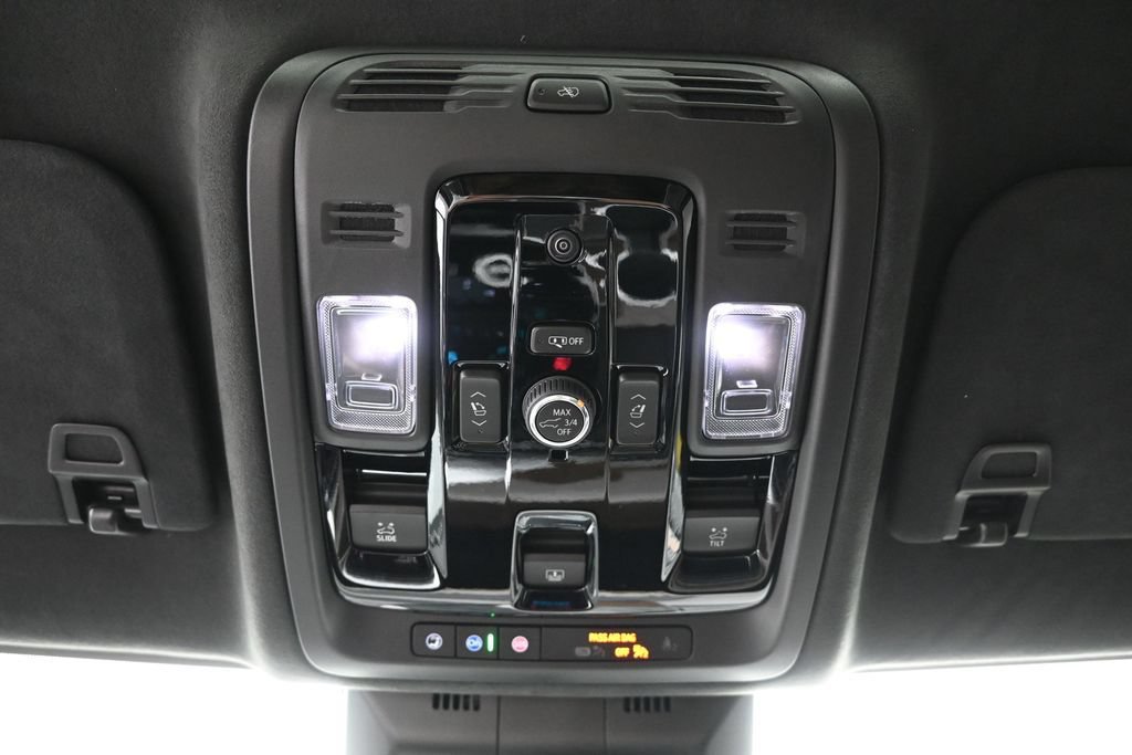 Used 2026 Cadillac Escalade Platinum Sport w/ LPO, ONYX Package AWD/4WD image 30