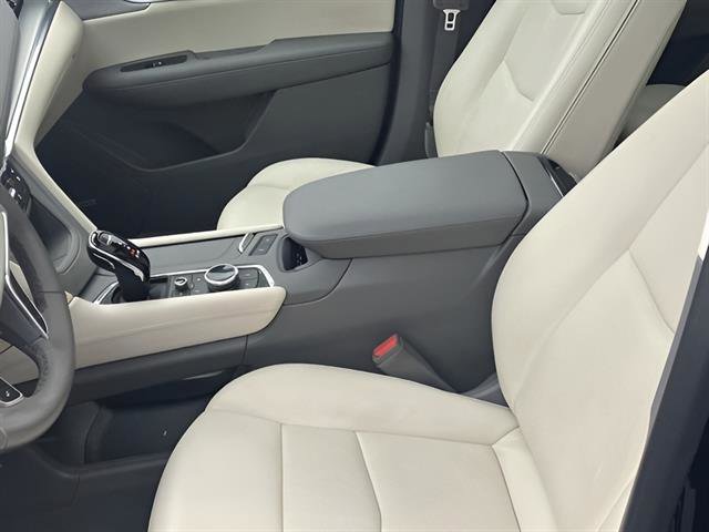 Certified 2023 Cadillac XT5 Premium Luxury w/ Technology Package image 13