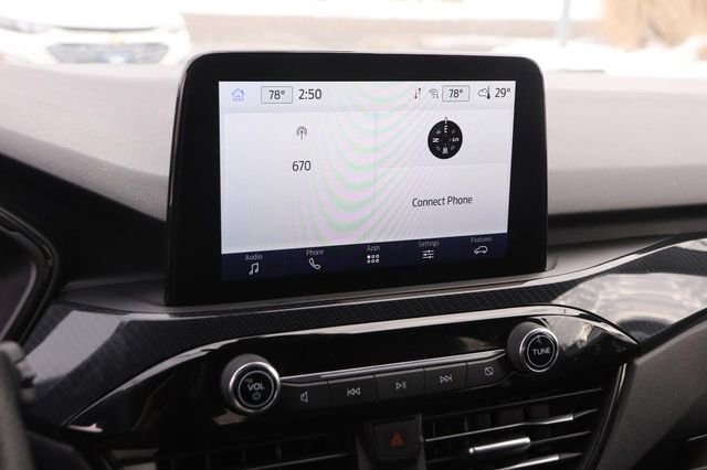 Certified 2024 Ford Escape ST-Line image 16