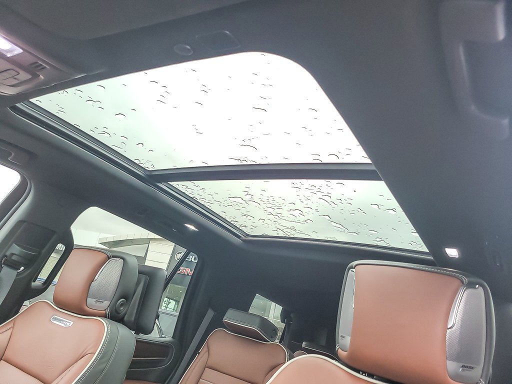 Certified 2024 GMC Yukon Denali Ultimate image 9