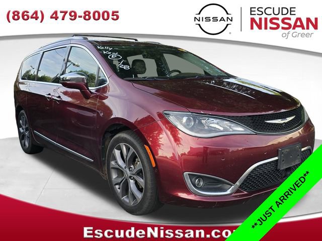 Used 2018 Chrysler Pacifica Limited w/ Advanced Safetytec Group