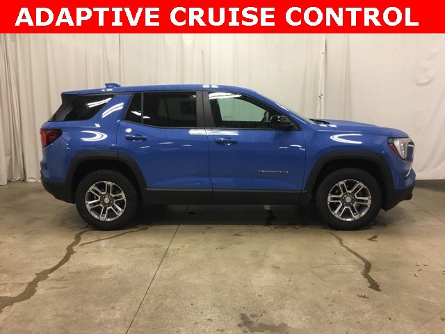 Used 2025 GMC Terrain Elevation image 2