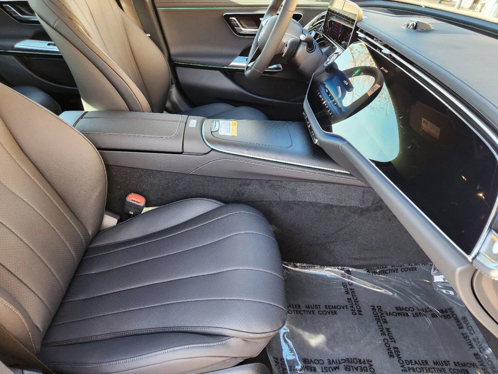 New 2025 Mercedes-Benz E 350 4MATIC Sedan image 16