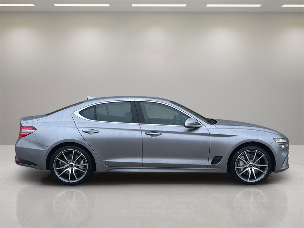 New 2026 Genesis G70 2.5T image 6