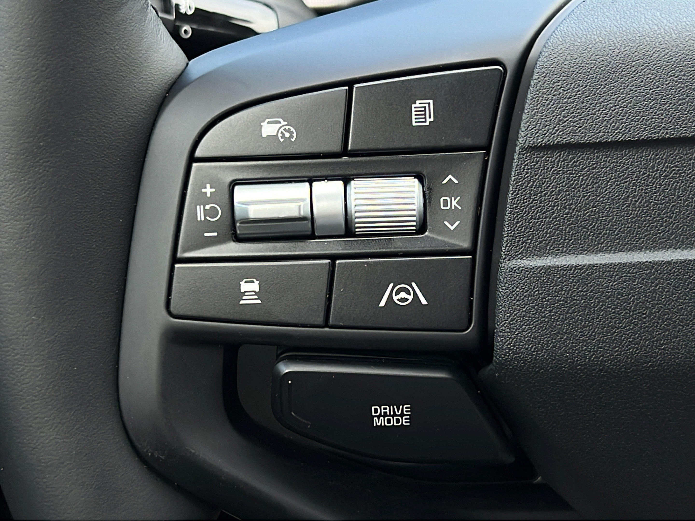 New 2026 Kia Sportage SX FWD image 20