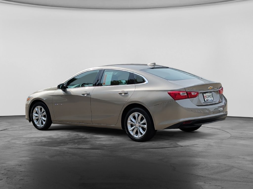 Used 2025 Chevrolet Malibu LT FWD image 5