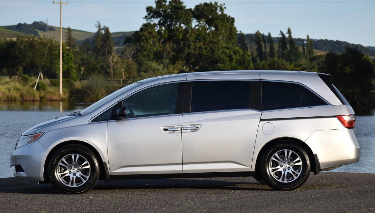 Used 2013 Honda Odyssey EX-L image 12