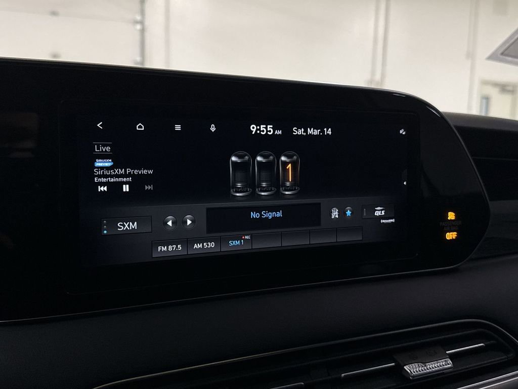 Used 2021 Hyundai Palisade Calligraphy image 14