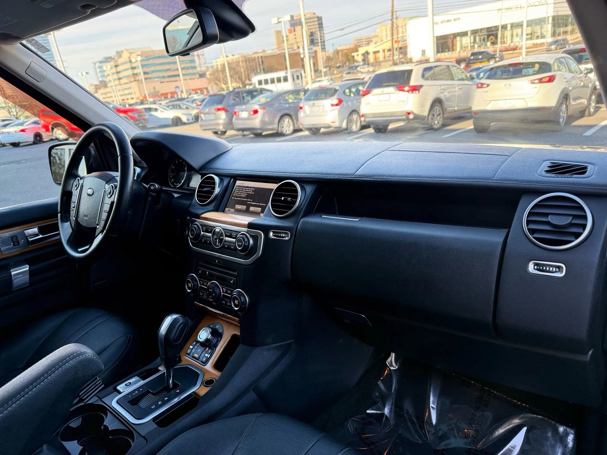 Used 2011 Land Rover LR4 HSE image 37