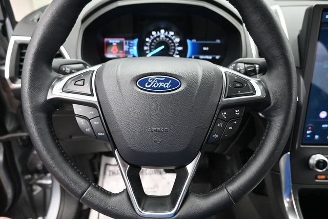 Used 2024 Ford Edge Titanium AWD/4WD image 15