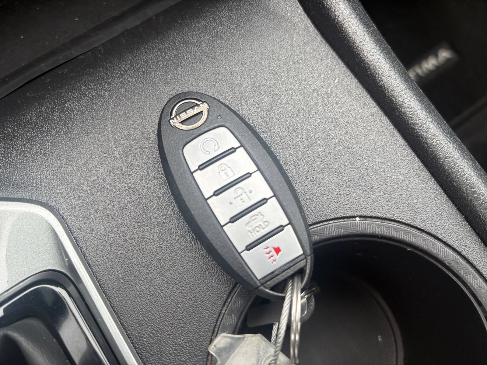 Used 2025 Nissan Altima 2.5 SV FWD image 23