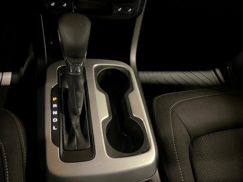 Used 2022 Chevrolet Colorado LT w/ LT Convenience Package image 21