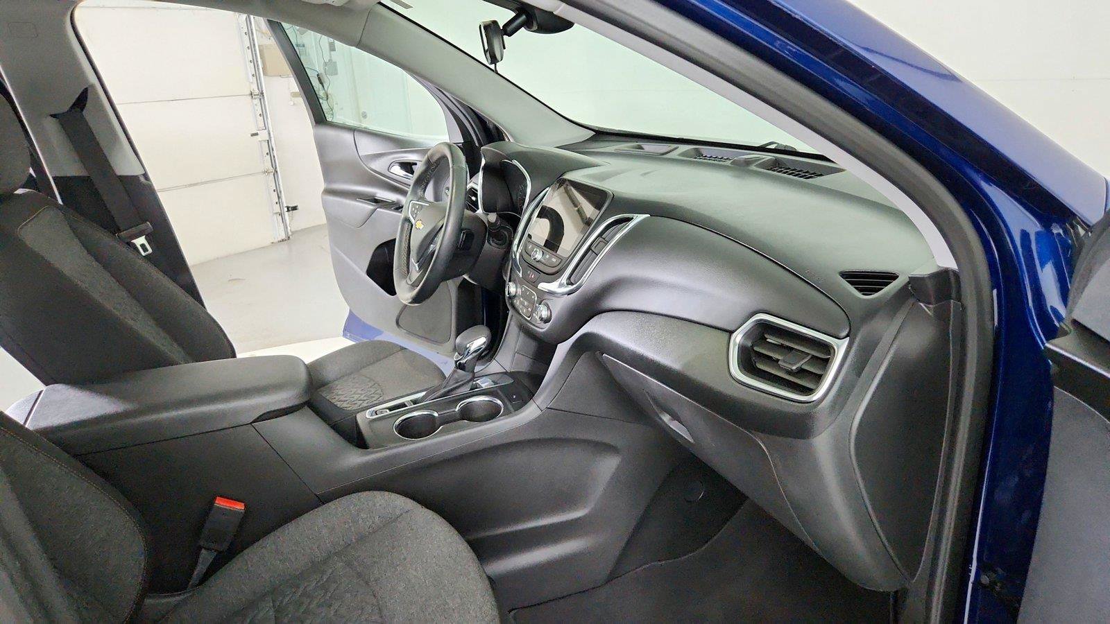 Used 2023 Chevrolet Equinox LT FWD image 26