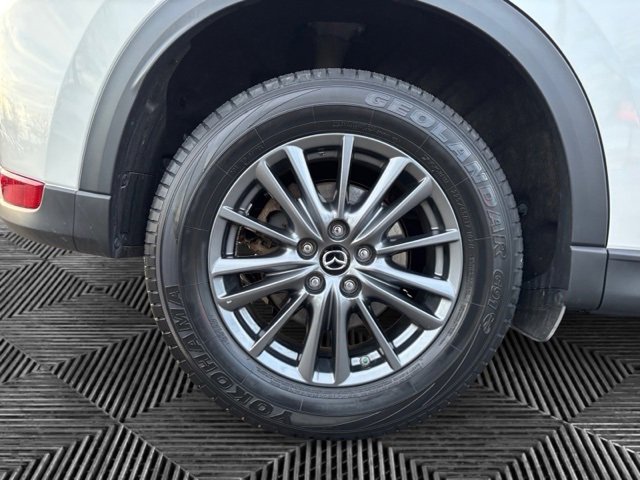 Used 2019 MAZDA CX-5 Touring image 31