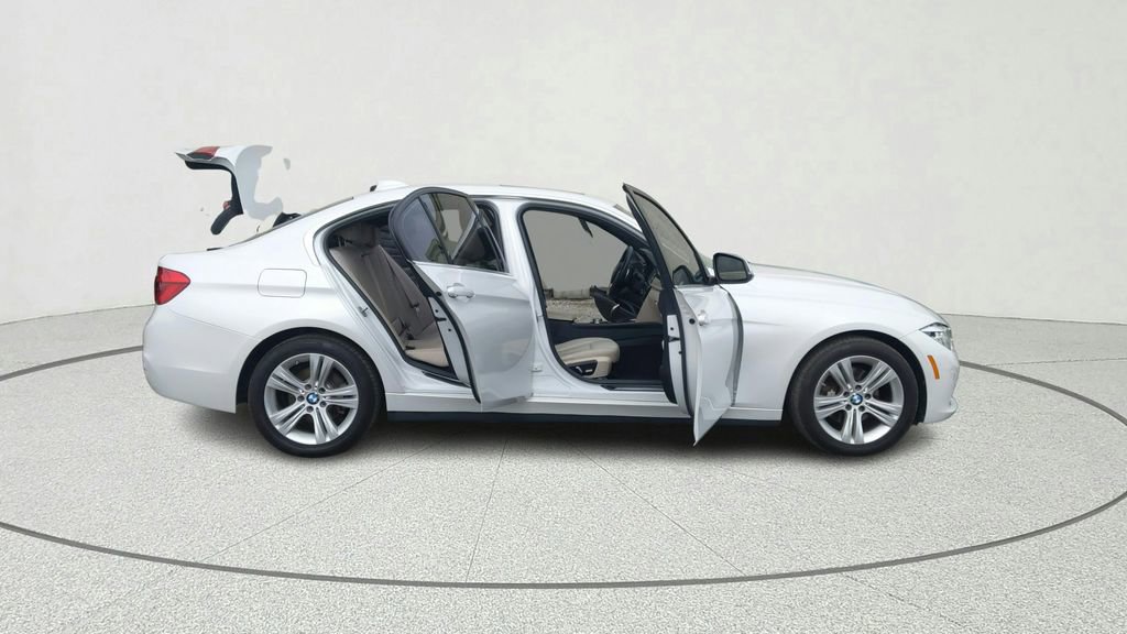 Used 2016 BMW 328i xDrive Sedan image 14