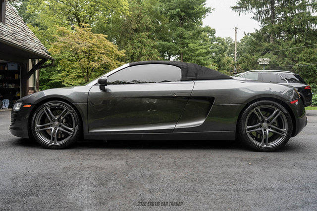 Used 2012 Audi R8 V8 AWD/4WD image 15