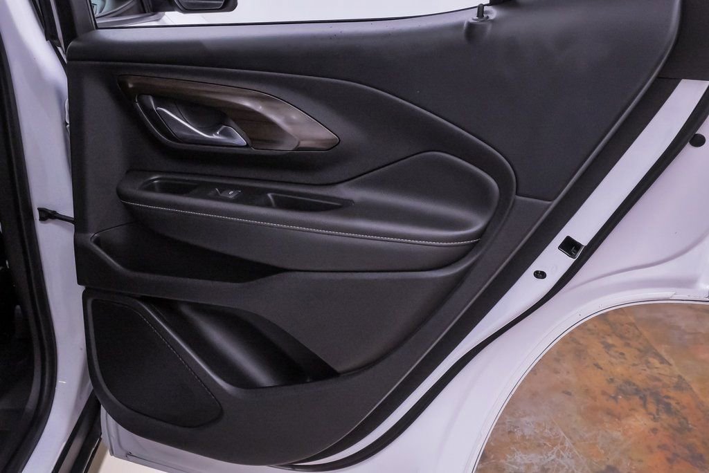 Used 2018 GMC Terrain Denali w/ Advanced Safety Package image 34