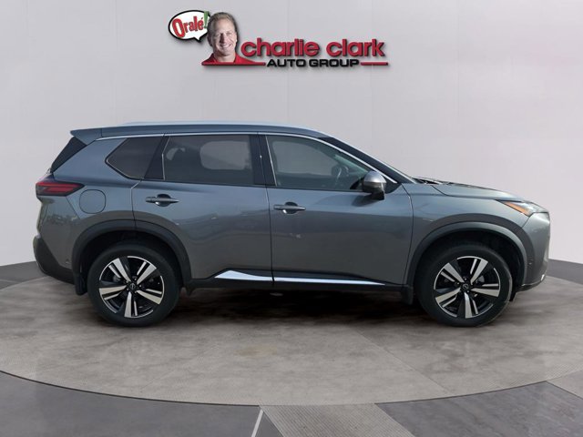 Certified 2023 Nissan Rogue SL w/ SL Premium Package image 7