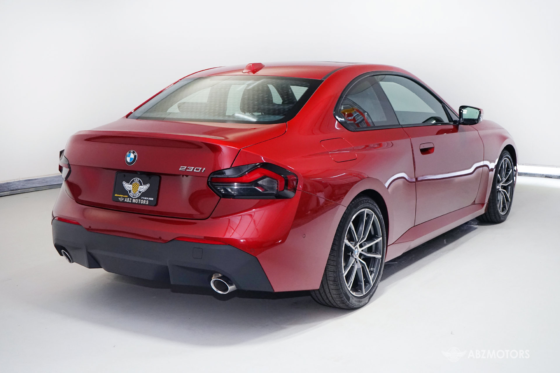 Used 2025 BMW 230i Coupe RWD image 5