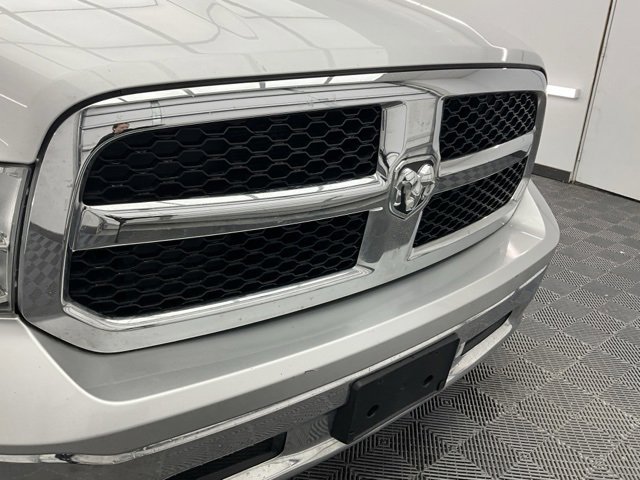 Used 2015 RAM 1500 Classic SLT image 26